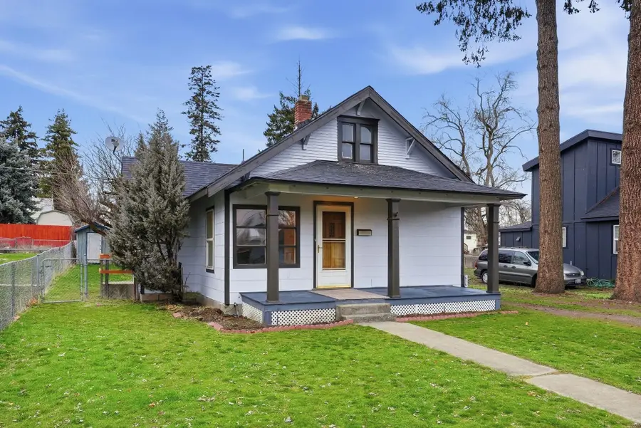 2207 E Gordon Ave, Spokane, WA 99207 - Image #2
