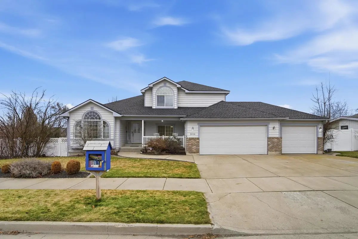 2826 W Hawthorne Rd, Spokane, WA 99208 - Image #1