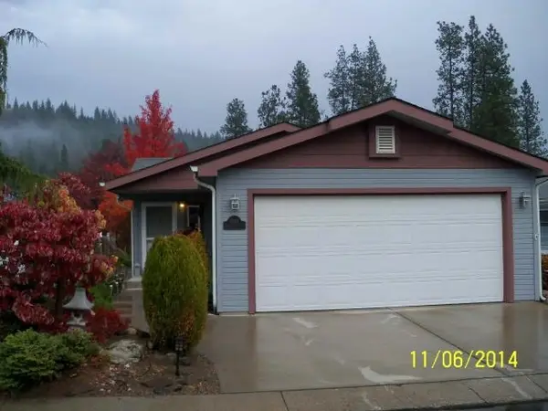 1001 W Sunny Creek Cir, Spokane, WA 99224