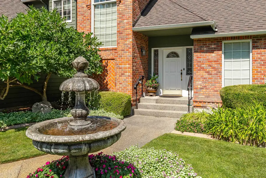 13431 N Whitehouse Ct, Spokane, WA 99208-7226 - Image #2