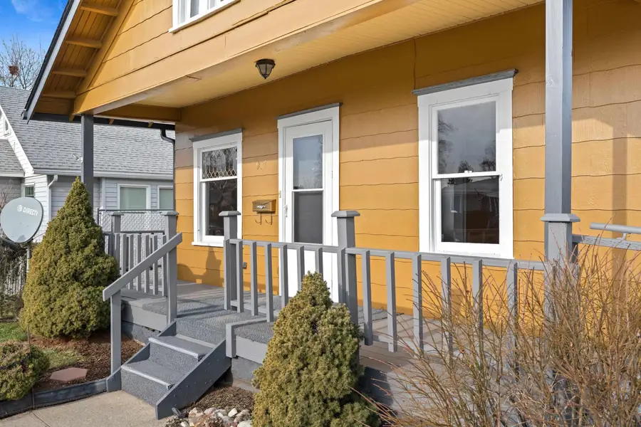 917 E Longfellow Ave, Spokane, WA 99208 - Image #2