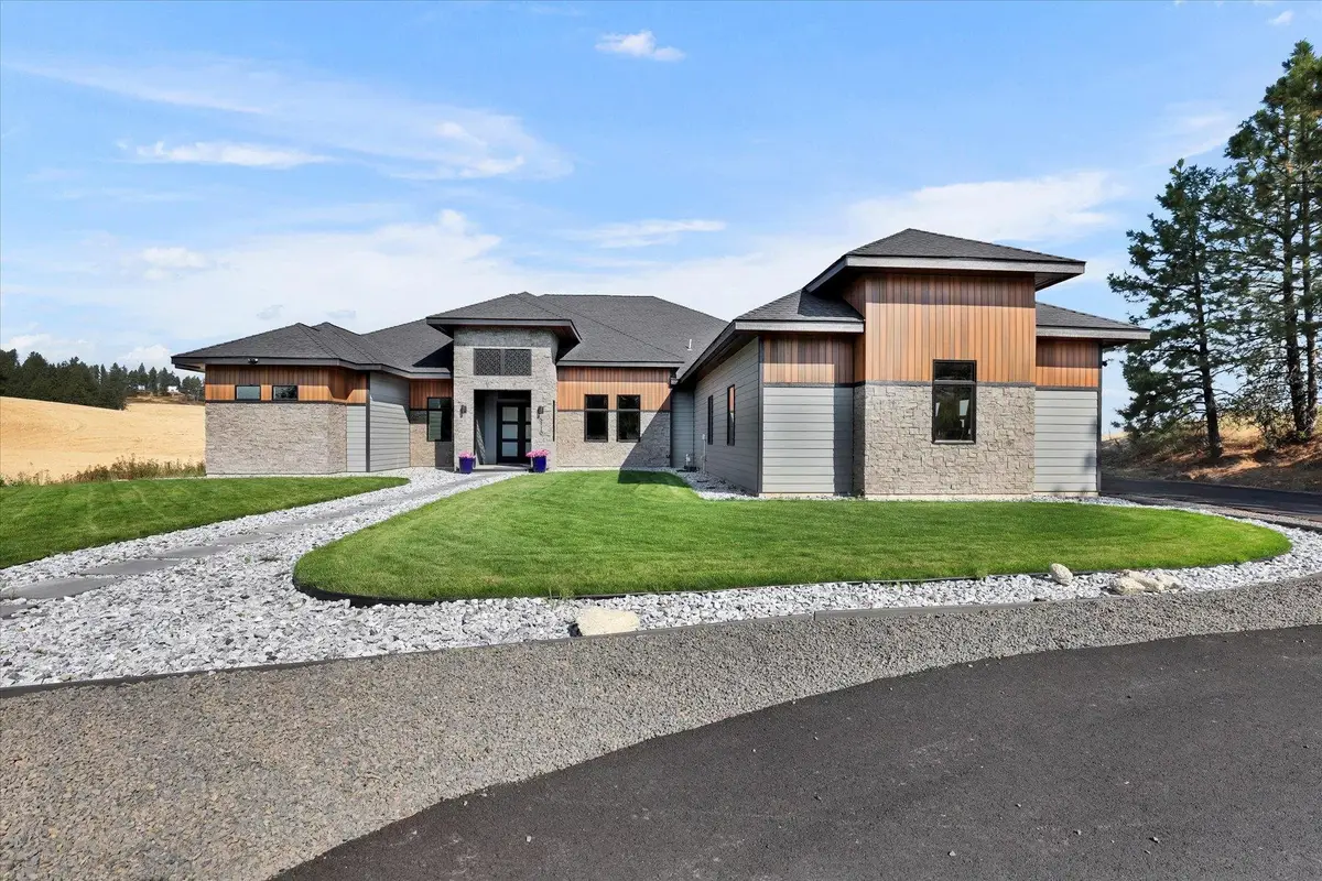 5110 W Hayden Ln, Spokane, WA 99208 - #1