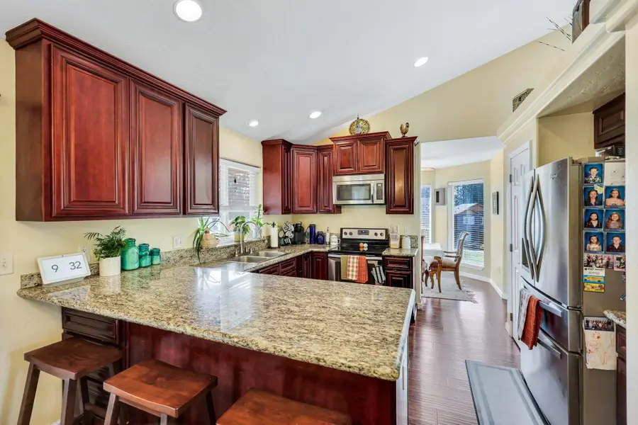 5808 N Hermosa Cir, Otis Orchards, WA 99027 - Image #2