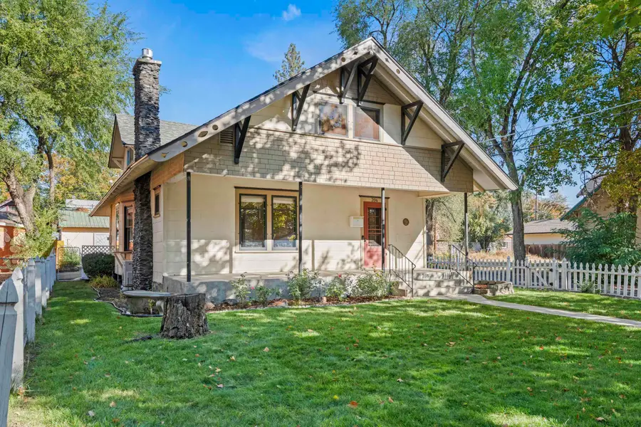 206 W Waverly Pl, Spokane, WA 99205 - Image #2