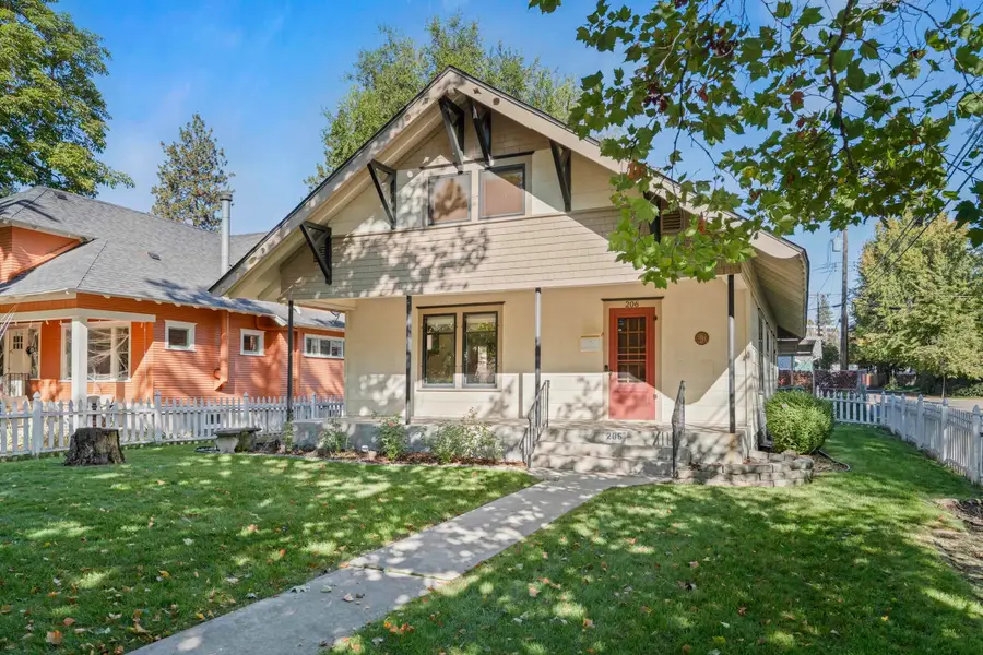 206 W Waverly Pl, Spokane, WA 99205 - Image #3