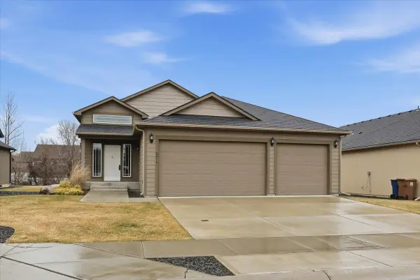 8416 N Summerhill Ln, Spokane, WA 99208