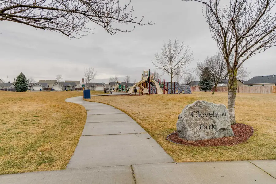 12506 W Meadow Ct, Airway Heights, WA 99001 - Image #2