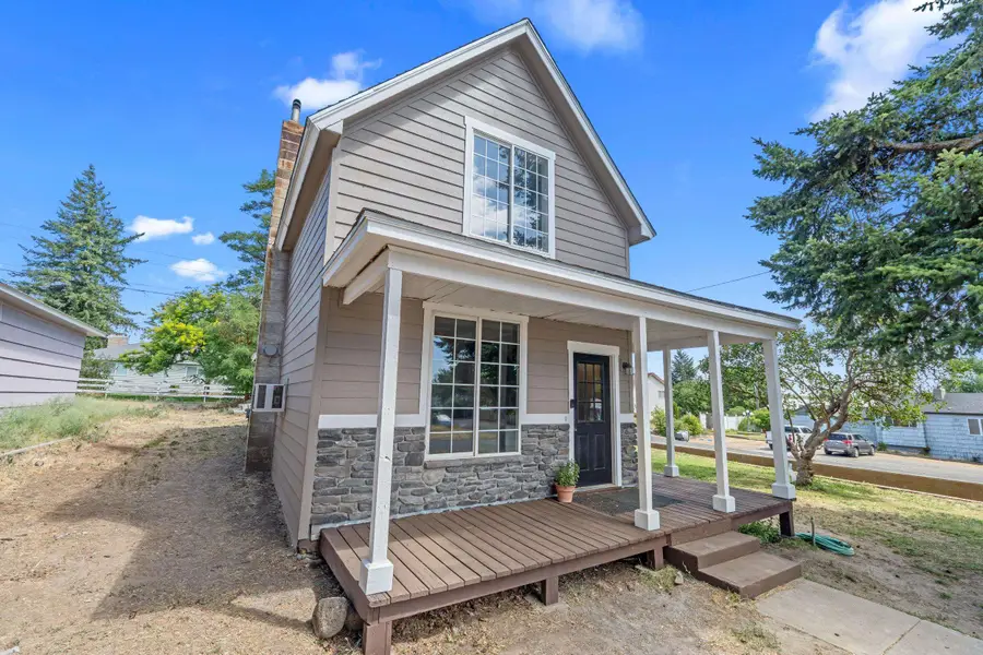 312 Marshall St, Davenport, WA 99122 - Image #2