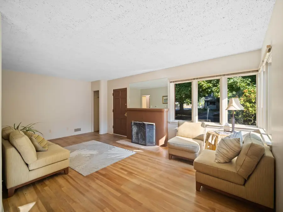 904 E 40th Ave, Spokane, WA 99203 - Image #3