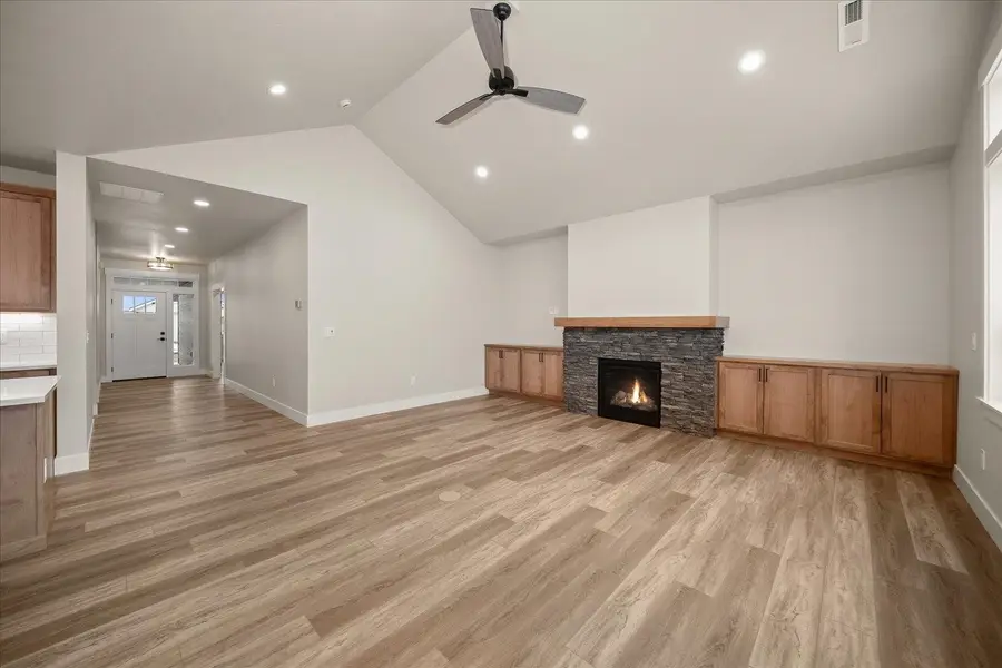 18198 N Morton Ct, Colbert, WA 99005 - Image #2