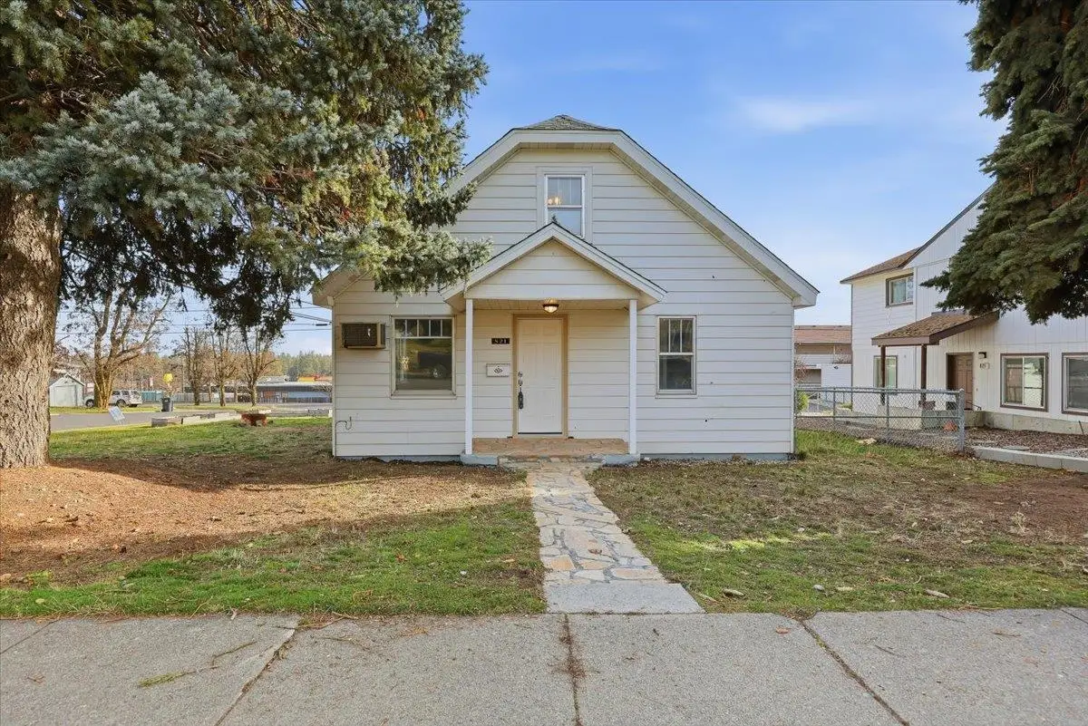 821 3rd St, Cheney, WA 99004 - Image #1