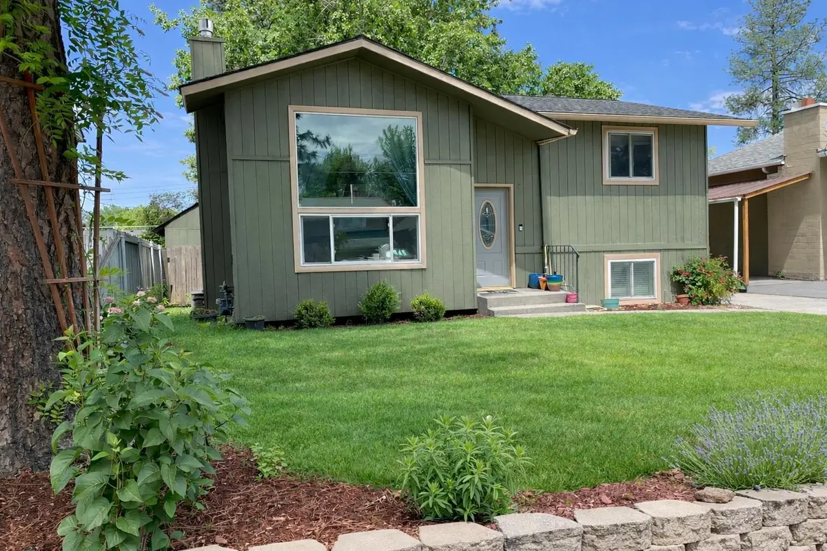 4237 E 26th Ave, Spokane, WA 99223 - Image #1