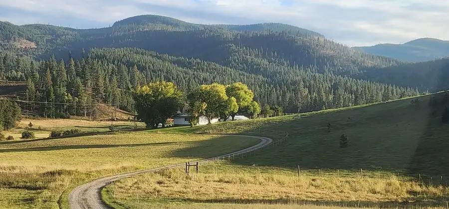 27108 E Blanchard Loop, Newport, WA 99156 - #2