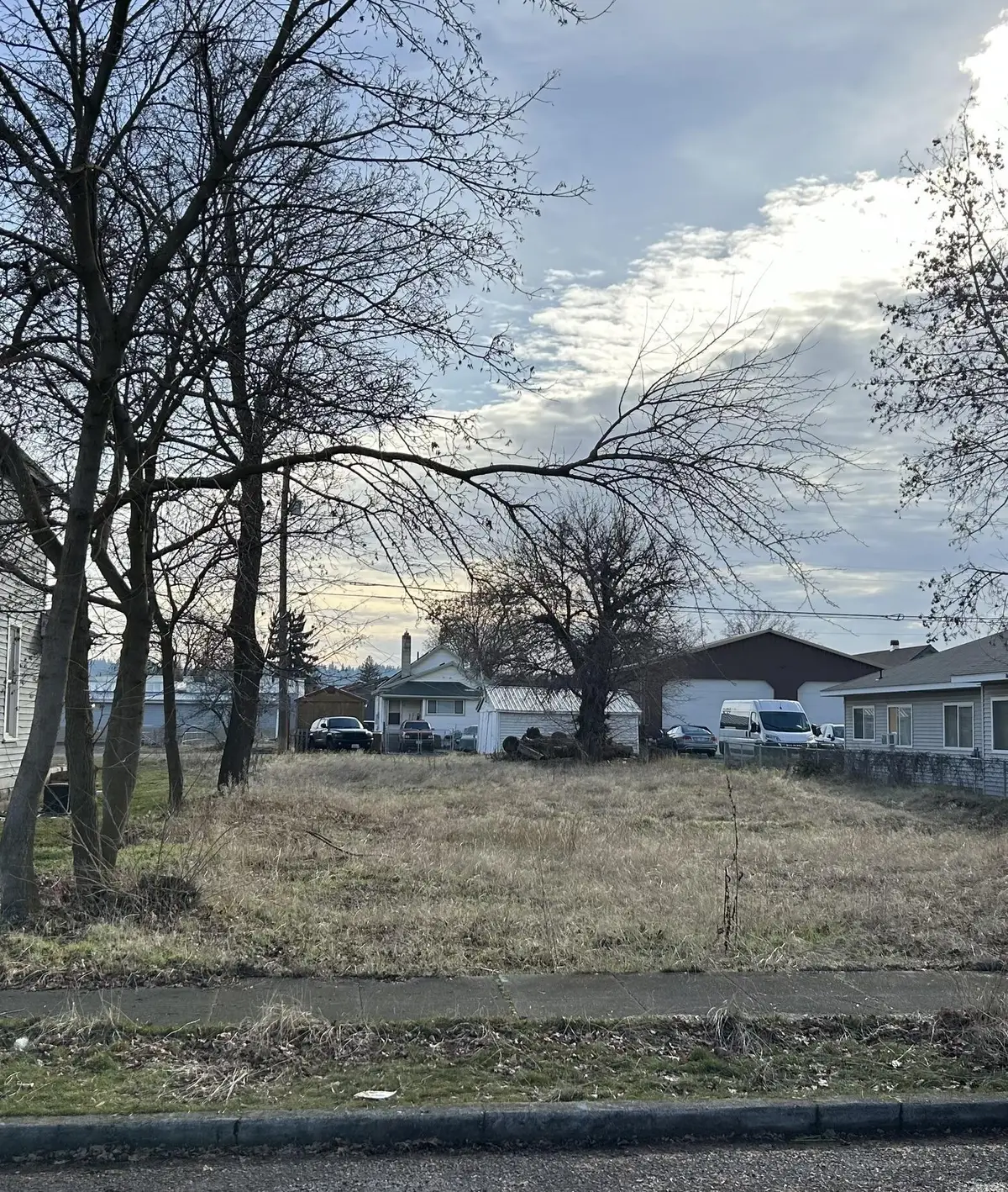 1924 E Sharp Ave, Spokane, WA 99202 - Image #1