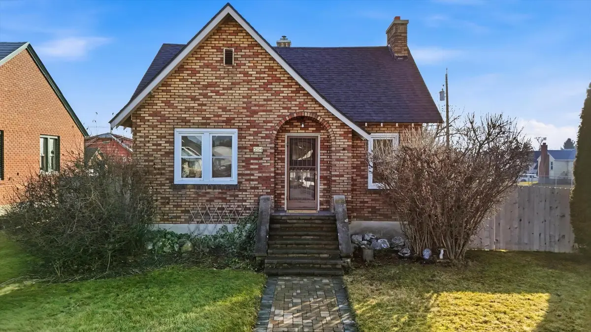 504 E Lacrosse Ave, Spokane, WA 99207 - Image #1