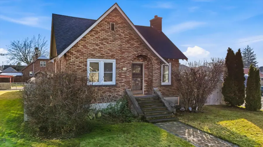 504 E Lacrosse Ave, Spokane, WA 99207 - Image #3
