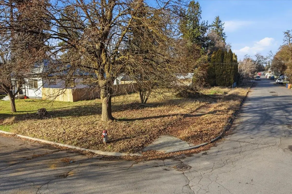 26XX E 7th Ave, Spokane, WA 99202 - Image #1