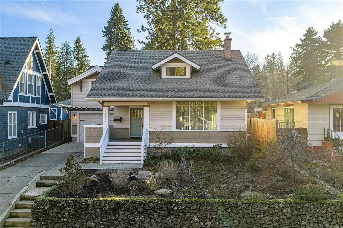 1214 E 16th Ave, Spokane, WA 99203 - Image #1