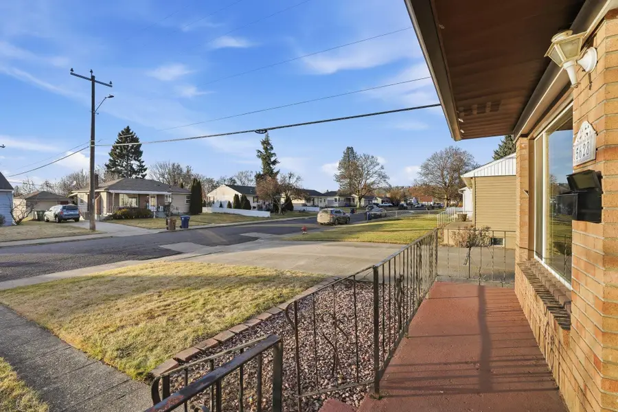 5628 N Audubon St, Spokane, WA 99205 - Image #3