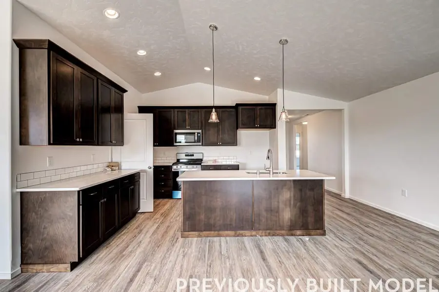 18722 E Riverside Ct, Spokane Valley, WA 99016 - #3