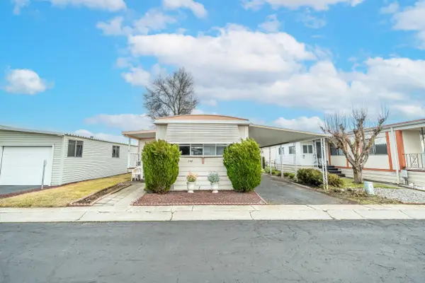 1205 E Lyons Rd, Spokane, WA 99208