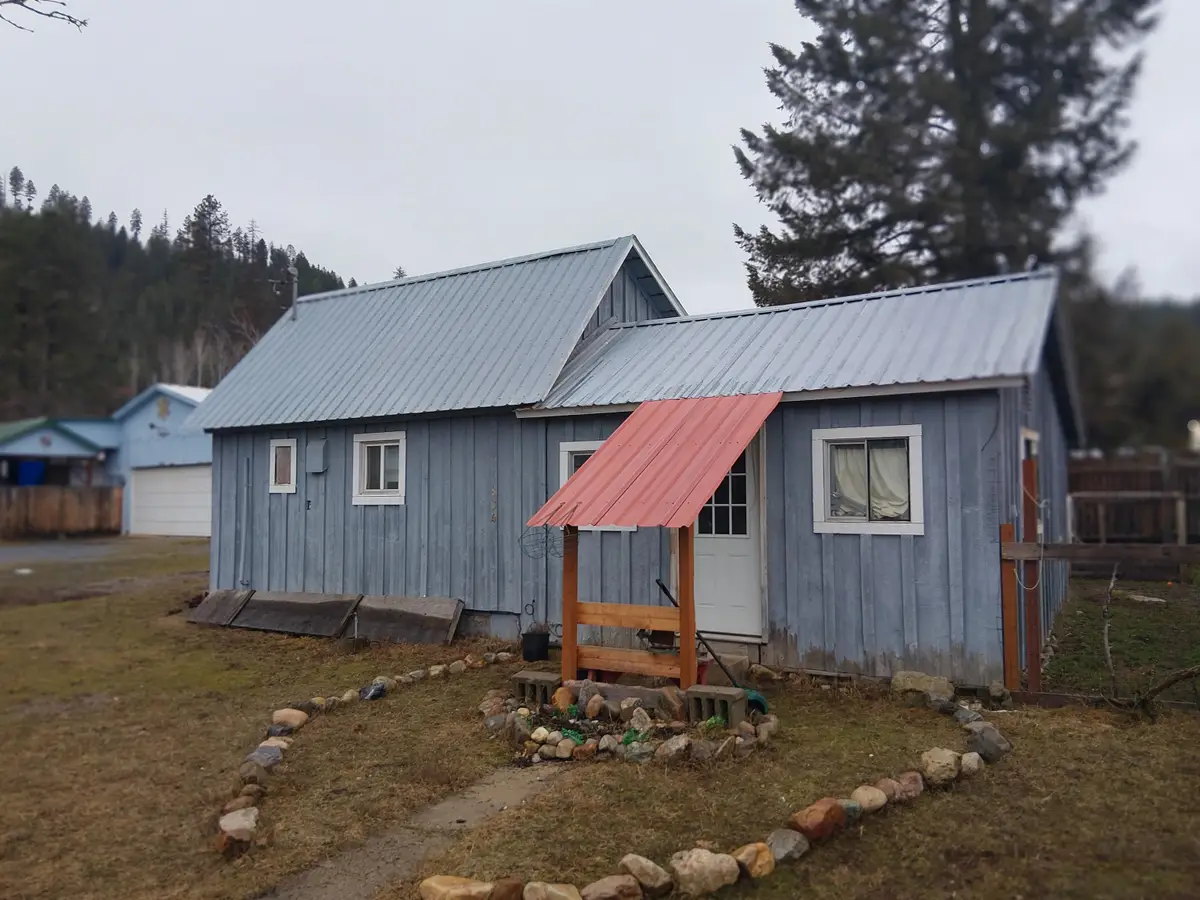 804 Houghton St, Ione, WA 99139 - #1