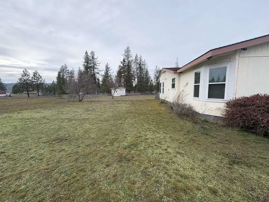 6437 N Dover Rd, Nine Mile Falls, WA 99026 - #3