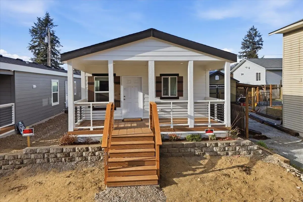 613 S State Ave, Newport, WA 99156 - #1