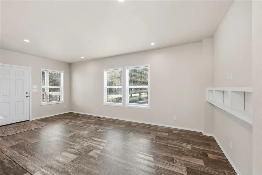 613 S State Ave, Newport, WA 99156 - #2