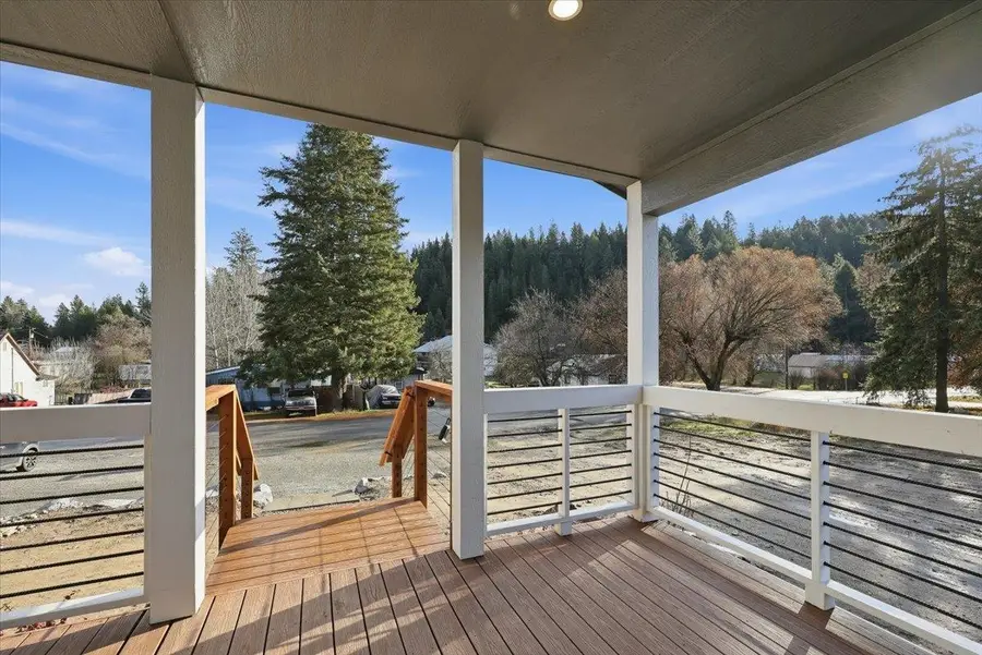 617 S State Ave, Newport, WA 99156 - #2