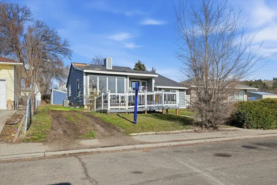 3723 E Fairview Ave, Spokane, WA 99217 - Image #3