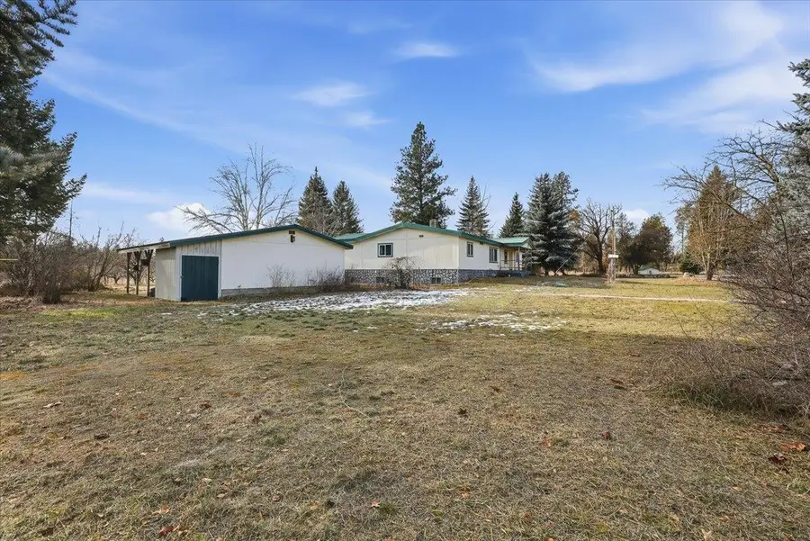 11512 E Bridges Rd, Elk, WA 99009 - #3