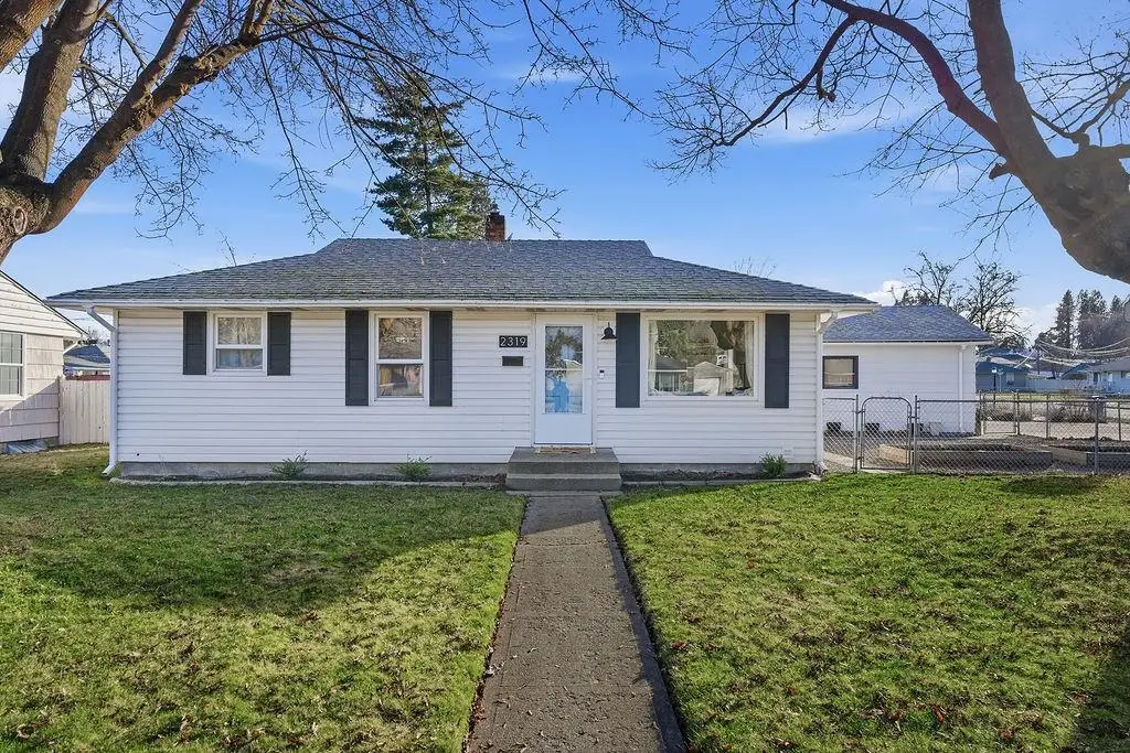 2319 W Decatur Ave, Spokane, WA 99205 - #1
