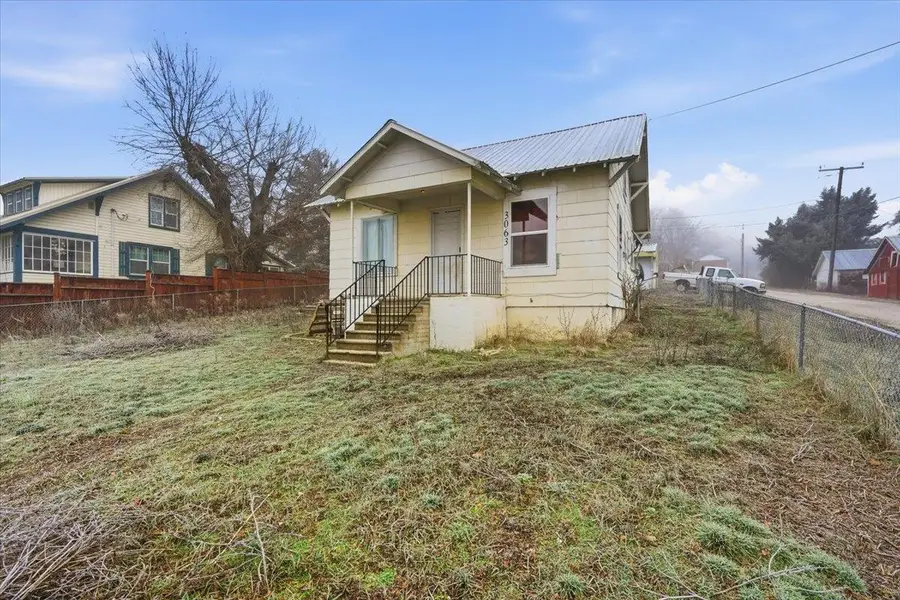 3063 4th Ave, Valley, WA 99181 - #3