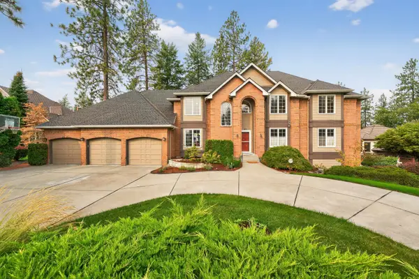 13123 N Howard Ln, Spokane, WA 99208