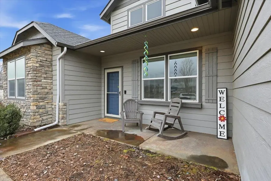 19032 E Grace Ave, Spokane Valley, WA 99027 - #3