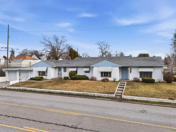3806 N Alberta St, Spokane, WA 99205