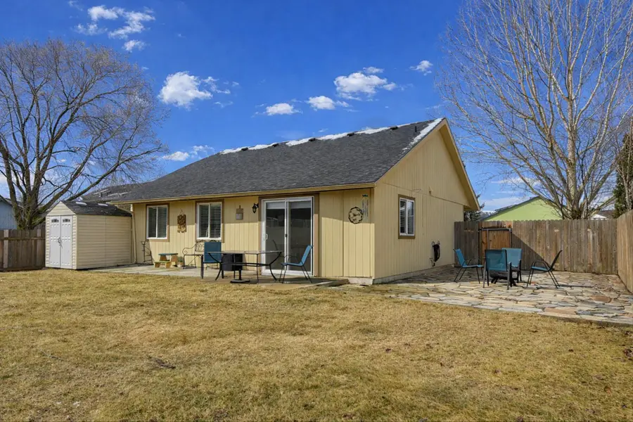 1913 N Harmony Ln, Spokane Valley, WA 99016 - #2