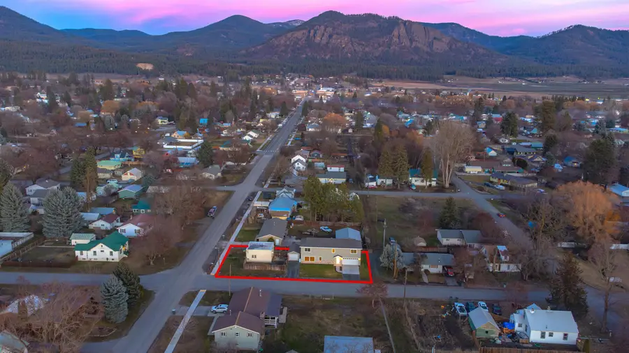 101 S West St, Chewelah, WA 99109 - #2