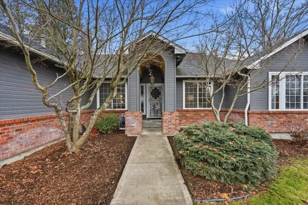 13904 E 41st Ct, Veradale, WA 99037