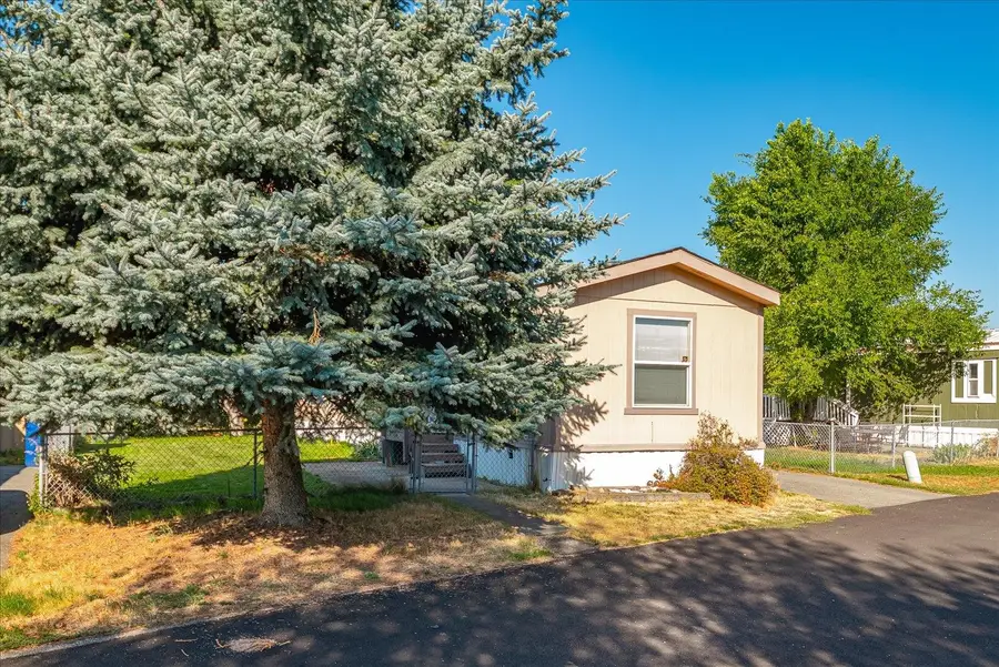 21725 E Wellesley Ave, Otis Orchards, WA 99027 - #3