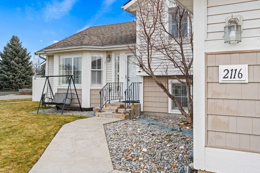 2116 N Tschirley Rd, Greenacres, WA 99016 - #2