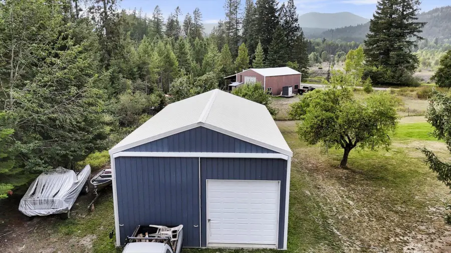 212 Mathews St, Ione, WA 99139 - #2