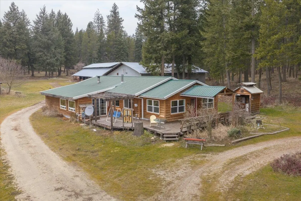 11006 E Boundary Rd, Elk, WA 99009 - #1