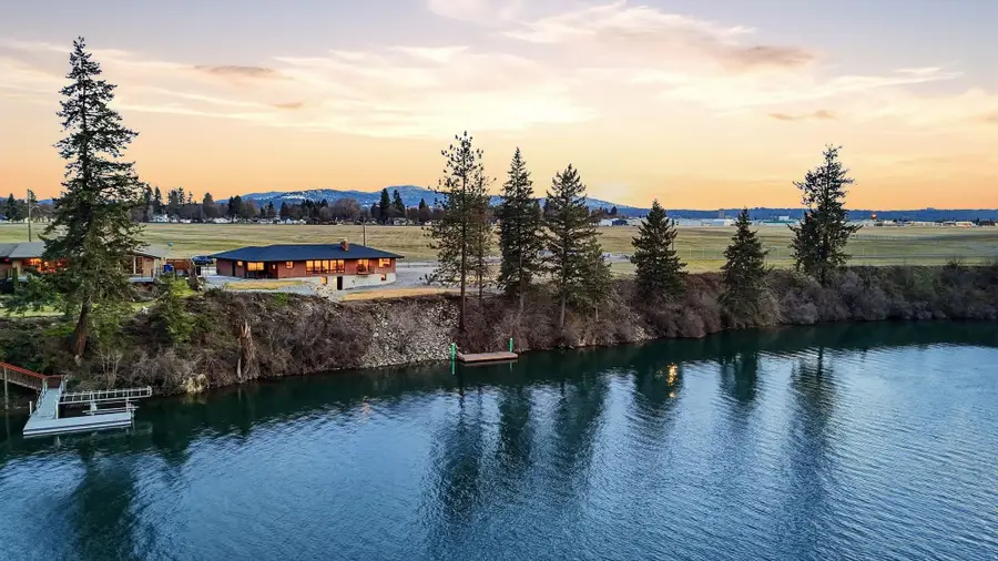 7211 E South River Way Ave, Spokane, WA 99212 - #2