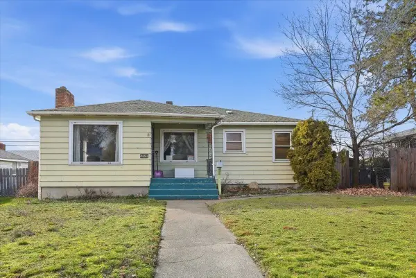 4811 N Maple St, Spokane, WA 99205