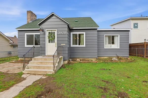 3928 W Longfellow Ave, Spokane, WA 99205-1801