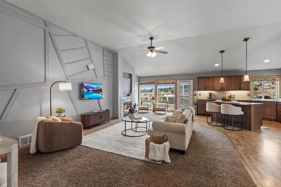 19201 E Riverwalk Ln, Greenacres, WA 99016 - #3