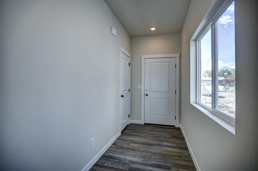 228 N Vercler Ln, Spokane Valley, WA 99216 - #3