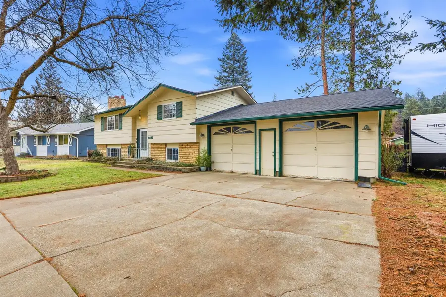 6110 N Cambridge Dr, Spokane, WA 99037 - #2